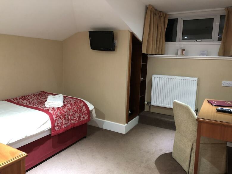 Laichmoray Hotel