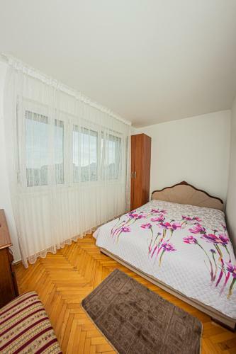 Apartments Makedonska With Sea View