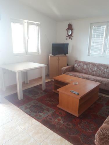 Apartments Dzunic