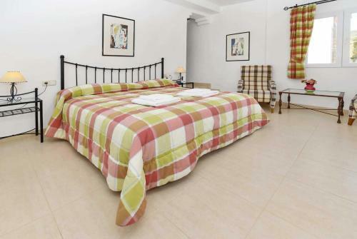 Villa Cypress