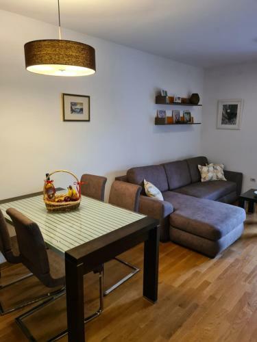 Seaview Apartment