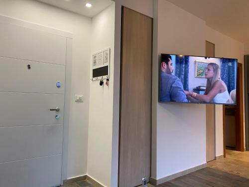 Bitcoin And Ethereum Deluxe Apartments