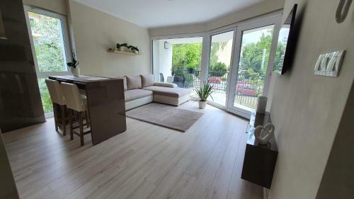 Apartamento Kriszta Residence
