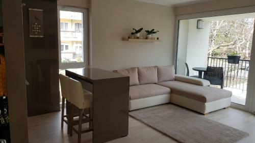 Apartamento Kriszta Residence