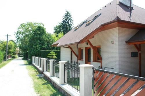 Manner Villa