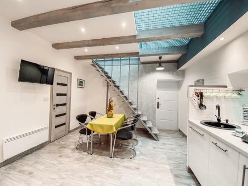 Eklektika Apartman Balatonalm�di
