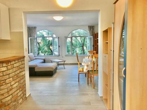 Hostal Apartmani Ru?ica