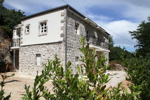Hostal Skala Luxury Rooms