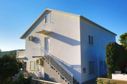 Apartments Tonia Br. 1
