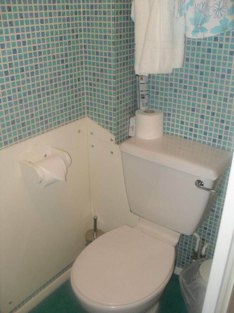 Hostal Albany Guest House