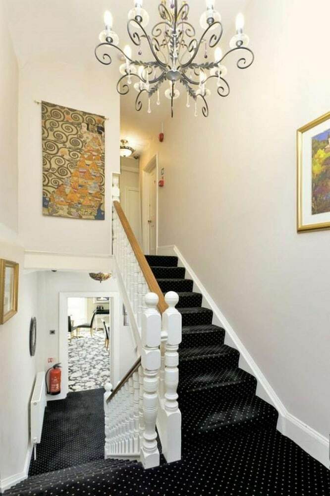 Hostal East Beach Guest House