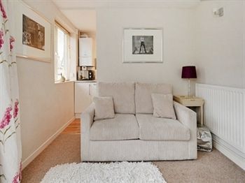 Apartamentos Kensington Court