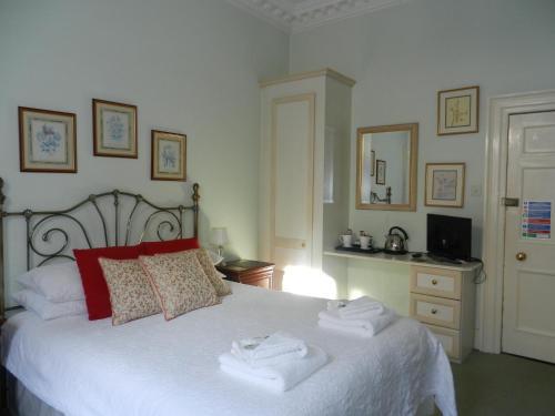 Hostal Brocks Guest House