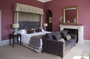 The Queensberry Hotel
