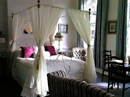 Abbey Green Apartment