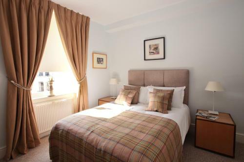 Hostal Hill House