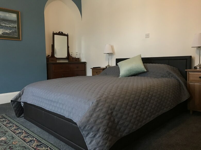 Hostal Lynwood House