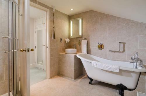 Apsley House Hotel