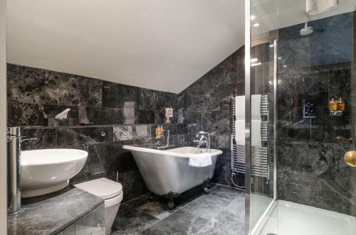 Apsley House Hotel