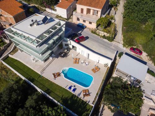 Beautiful Villa Radiance