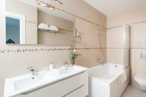 Beautiful Villa Radiance