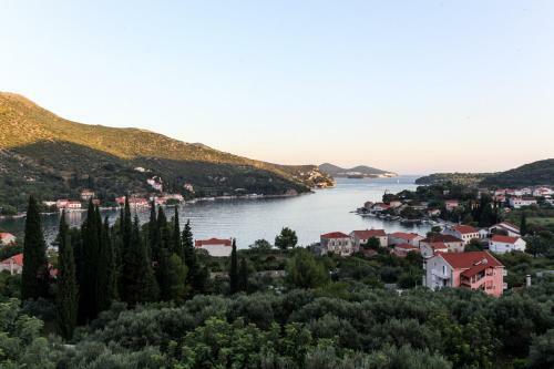 Beautiful Villa Radiance