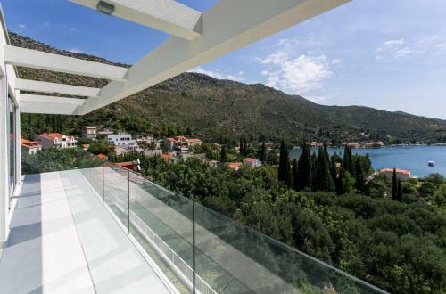Beautiful Villa Radiance