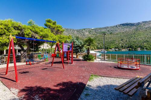Apartamentos Villa Leona 2