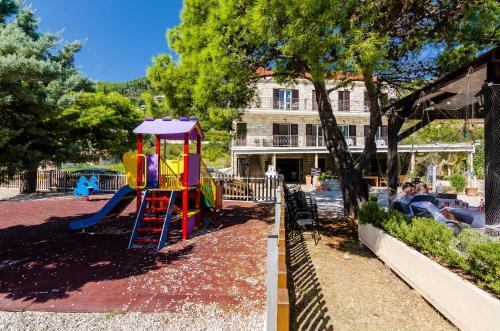 Apartamentos Villa Leona 2
