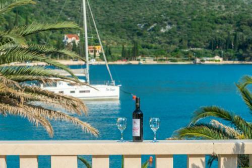 Hostal Villa Mare & Filip
