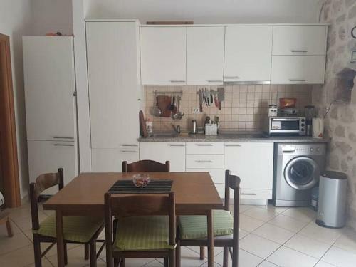 Nice Apartment In Dobrota!