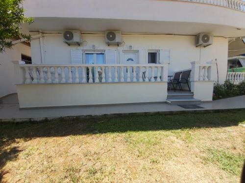 Konstantinos Apartments