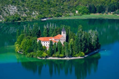 Villa Spark With Pool In Rogoznica / Ze?evo
