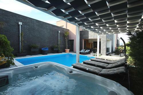 Villa Angelina