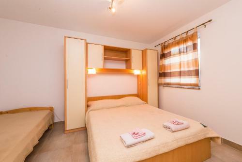 Apartmani Vrulja