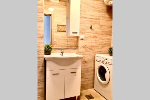 Apartamento Sveti Luka - ??????????? ?? ?????? ???? ? ?????????? 85 ??. ?.