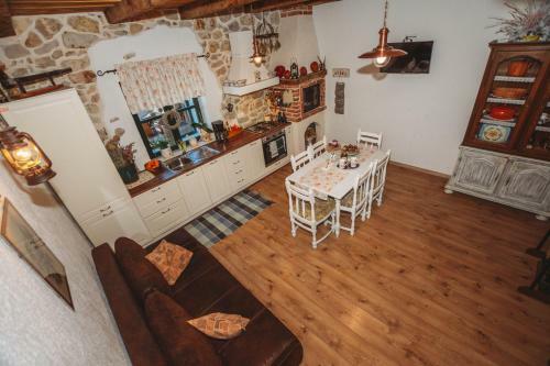 Villa Holiday House ?okotini Dvori