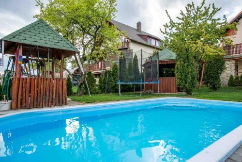 S�ndor Apartman