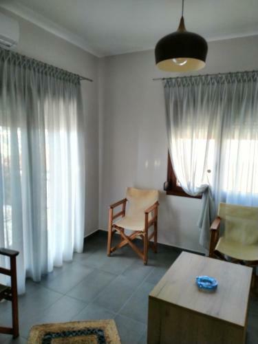 Gianni's Apartment By The Sea