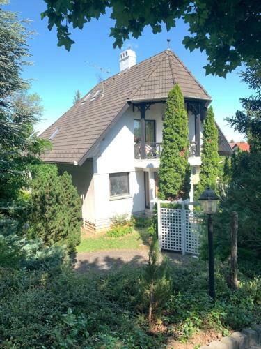 Bed & Breakfast Villa Vikt�ria