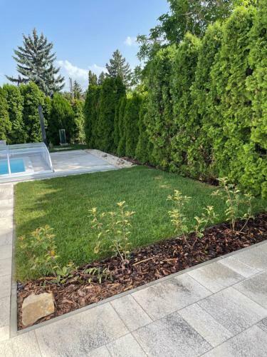 Lacus Pelso Holiday Home