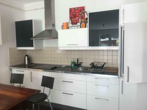 Cool & Pool Apartman