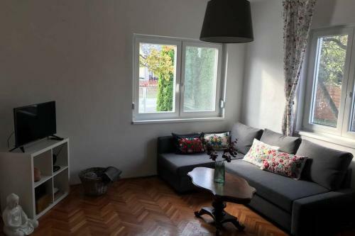 Charmantes Haus Mit Garten In N�chster Seen�he
