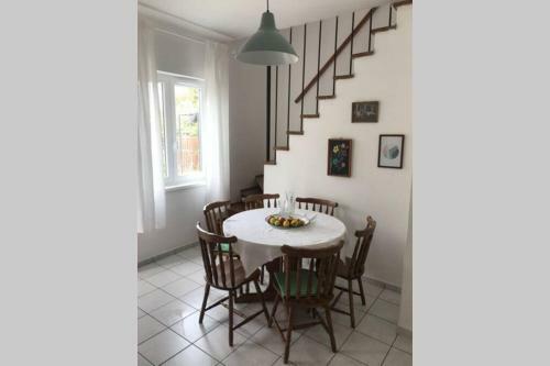 Charmantes Haus Mit Garten In N�chster Seen�he