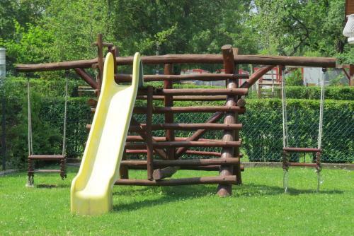 32 F�s Apartman