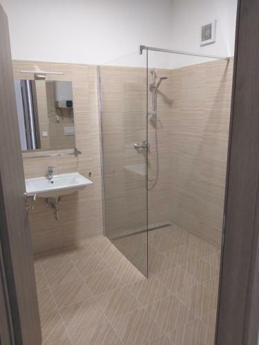 Apartment In Balatonlelle 40765
