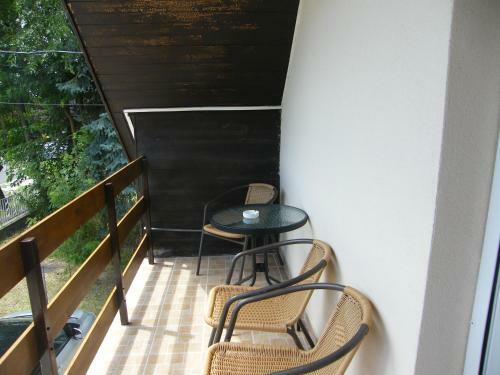 Dianett Apartmanh�z