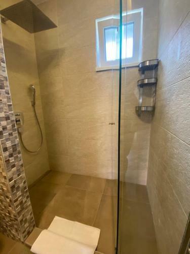 Lelle Sun And Pool Apartments