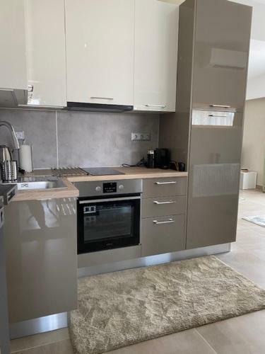 Lelle Sun And Pool Apartments