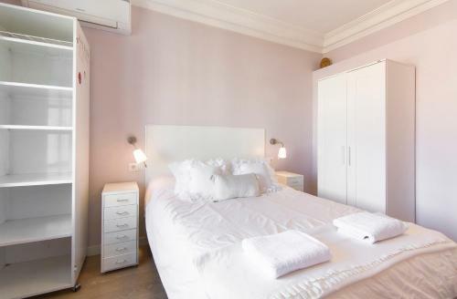 Apartamento Atico Atocha Con Terraza